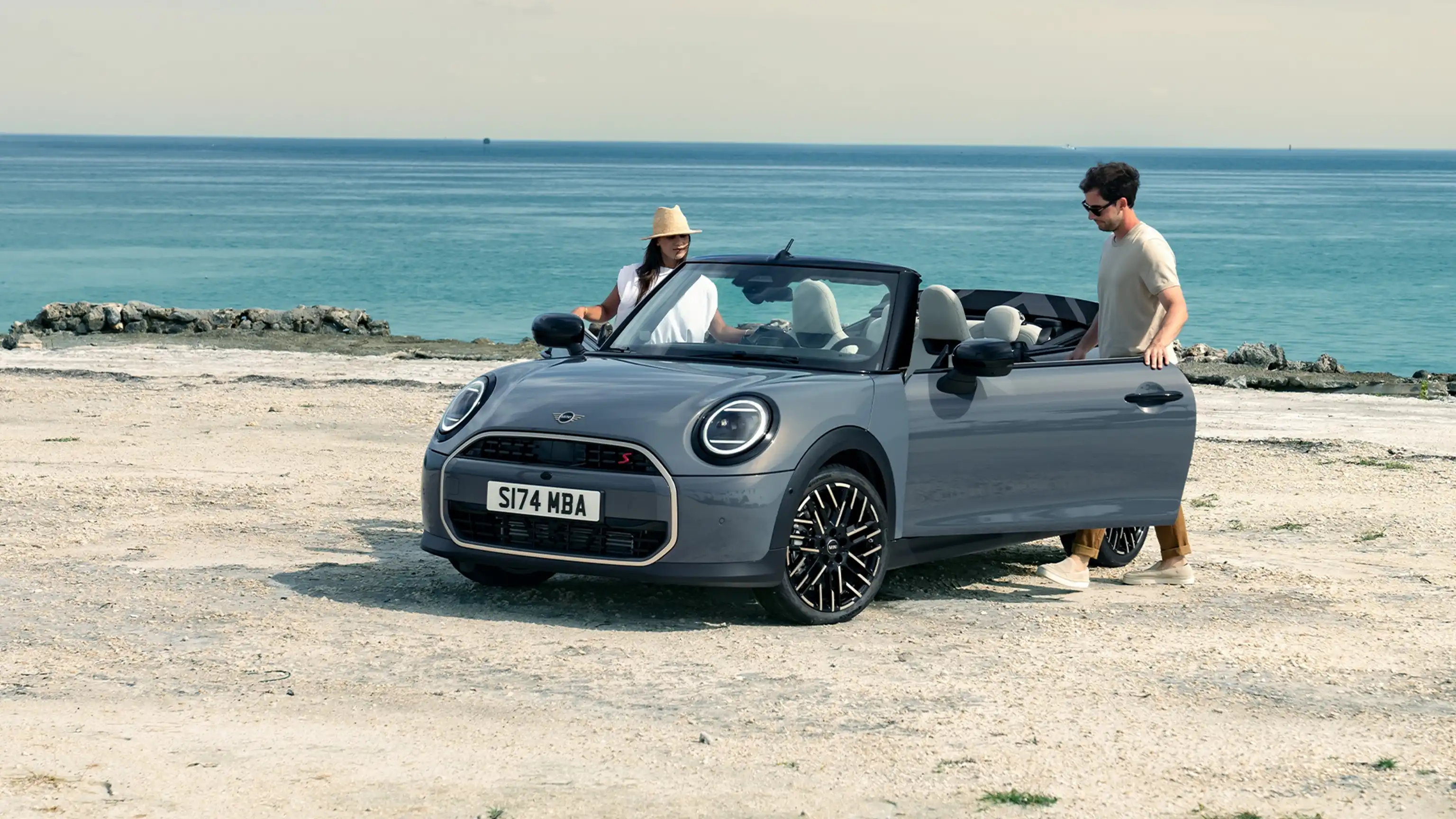 MINI Cooper Cabrio – panoramica - primo piano delle ruote