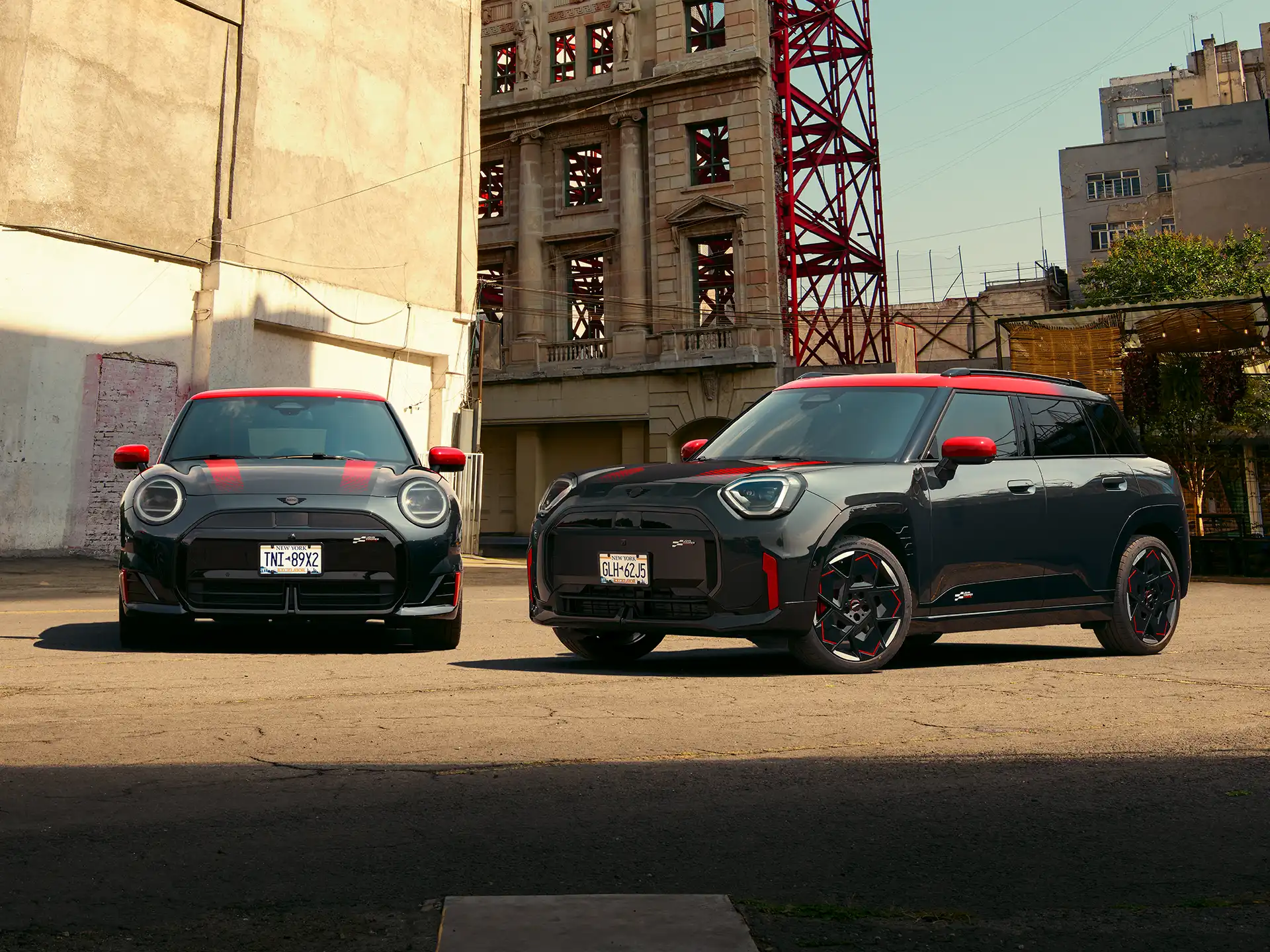 MINI John Cooper Works - JCW Family Shot